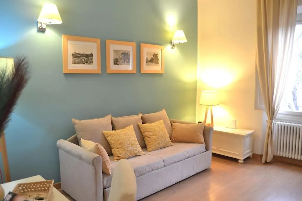 פירנצה Petrarca Sweet Home איטליה