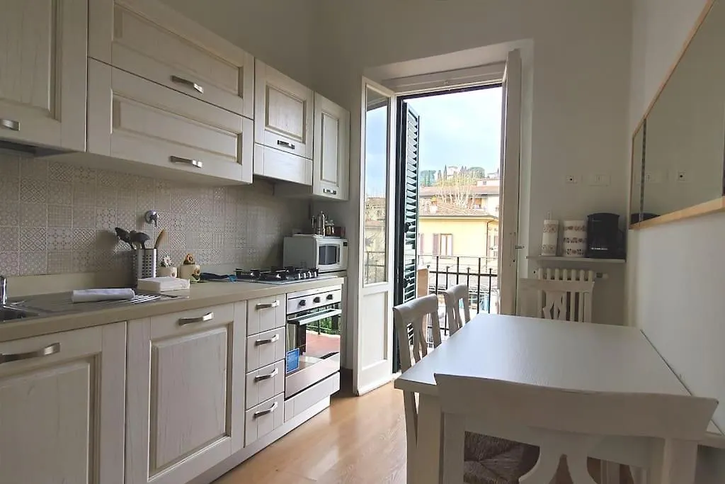 פירנצה Petrarca Sweet Home