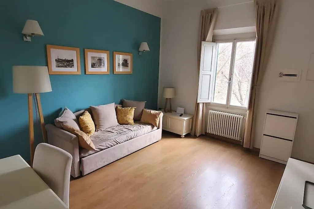 Petrarca Sweet Home Florence Italy
